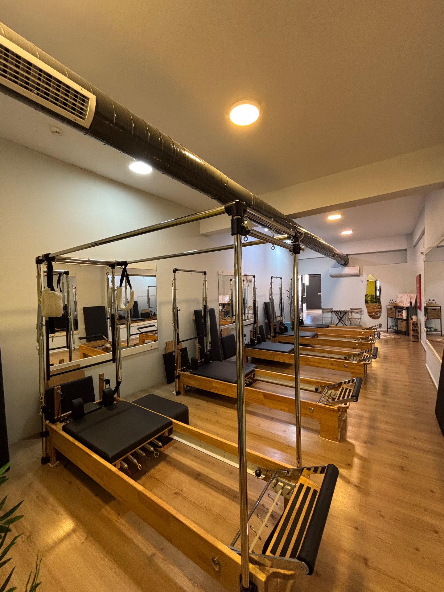 MEKIBU Reformer Pilates stüdyosu
